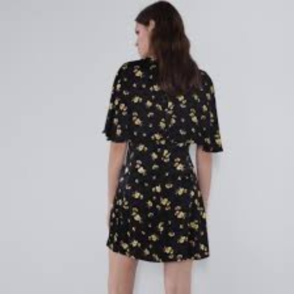 NEW Zara L black floral mini dress ruffle - Picture 2 of 6